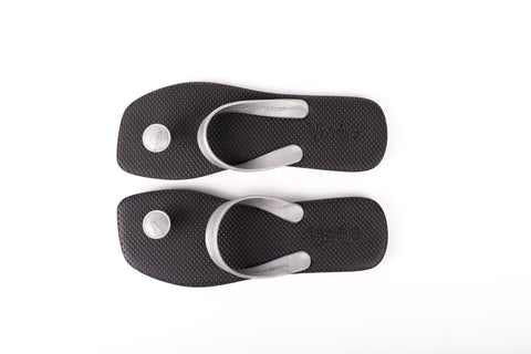 PADUKA Women’s Slipper BLACK
