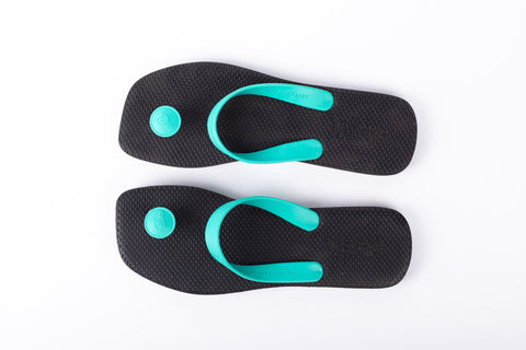 PADUKA Women’s Slipper BLACK