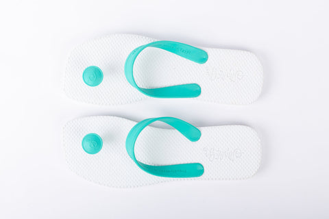 PADUKA Women’s Slipper WHITE