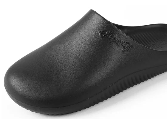 KIKZ Women’s Clog