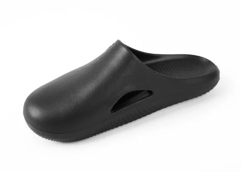 KIKZ Women’s Clog