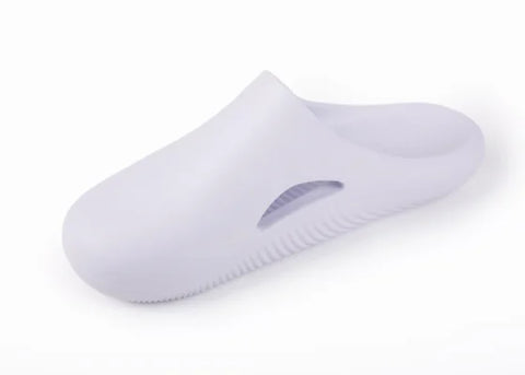 KIKZ Women’s Clog