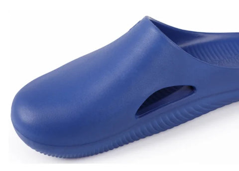 KIKZ Women’s Clog