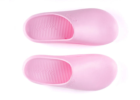 KIKZ Women’s Clog