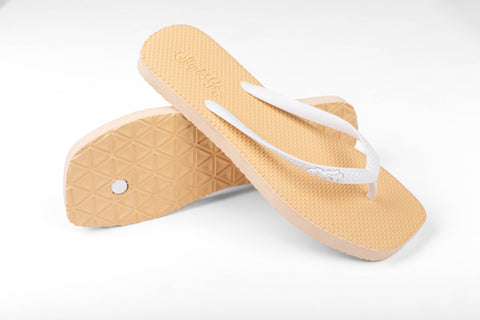 Beige Feel Free Slipper