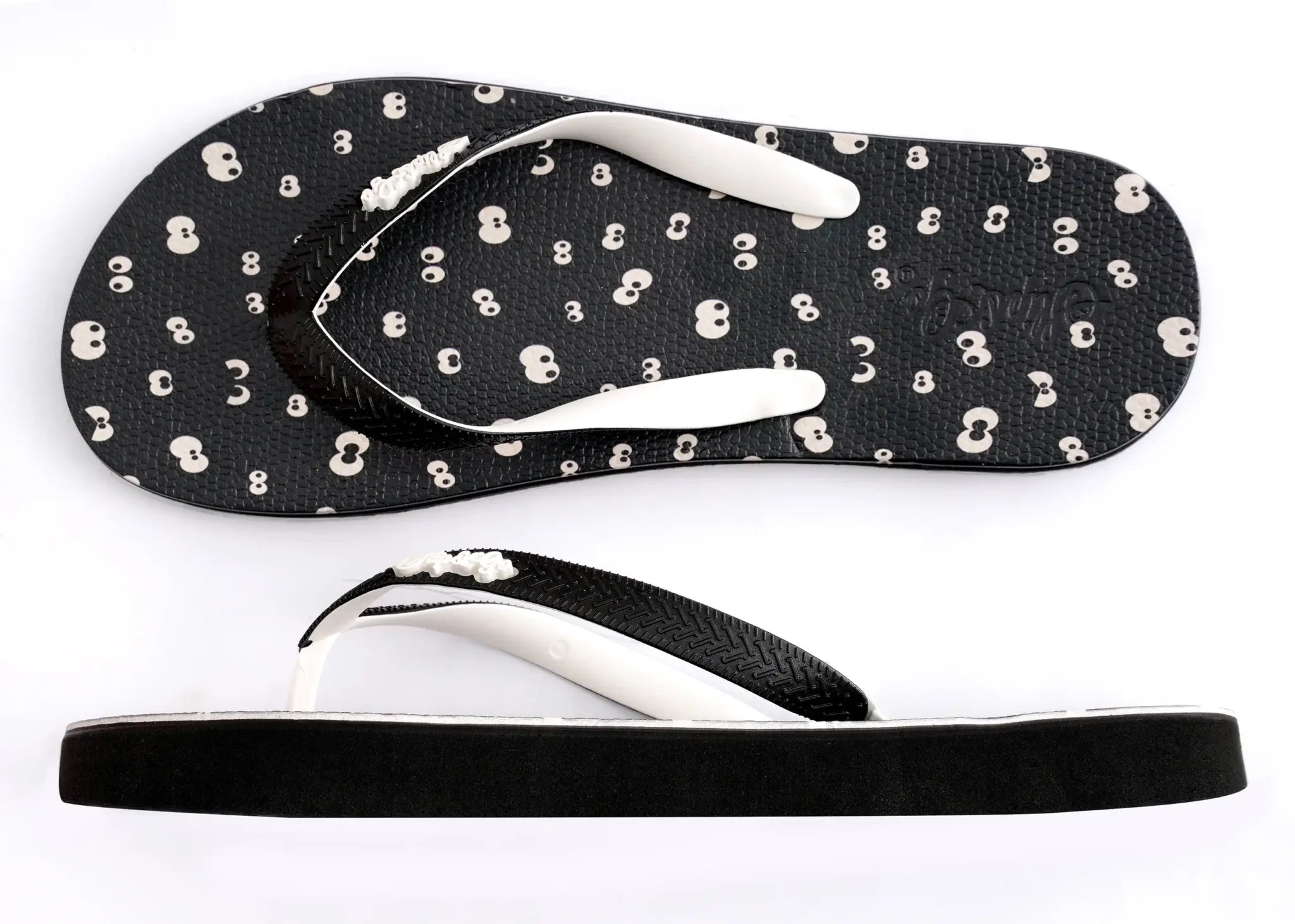 Eyes Premium Men's Comfort Slipper
